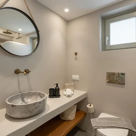 Villa Lolantonis - 3br Sea View & Infinity Pool - Thymari *