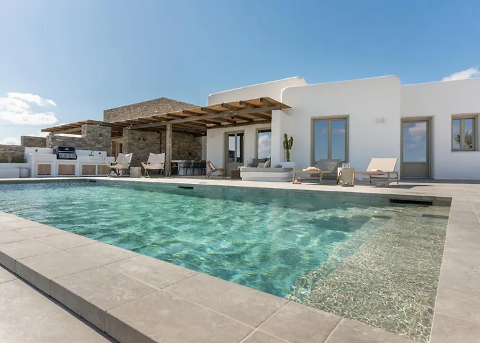 Lolantonis - 3br Sea View & Infinity Pool - Thymari Villa *