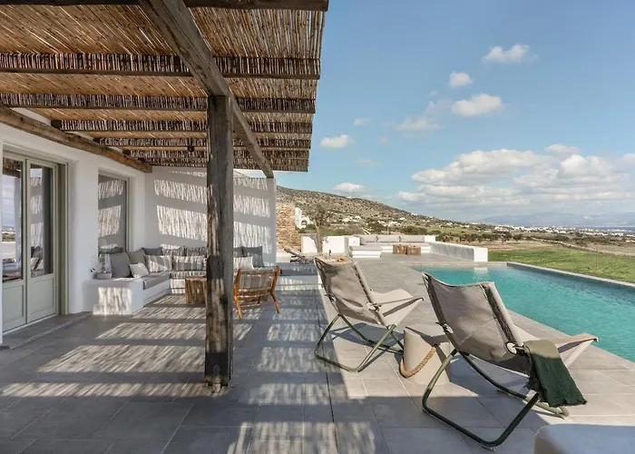 Villa Lolantonis - 3br Sea View & Infinity Pool - Thymari *