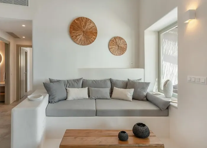 Lolantonis - 3br Sea View & Infinity Pool - Thymari *